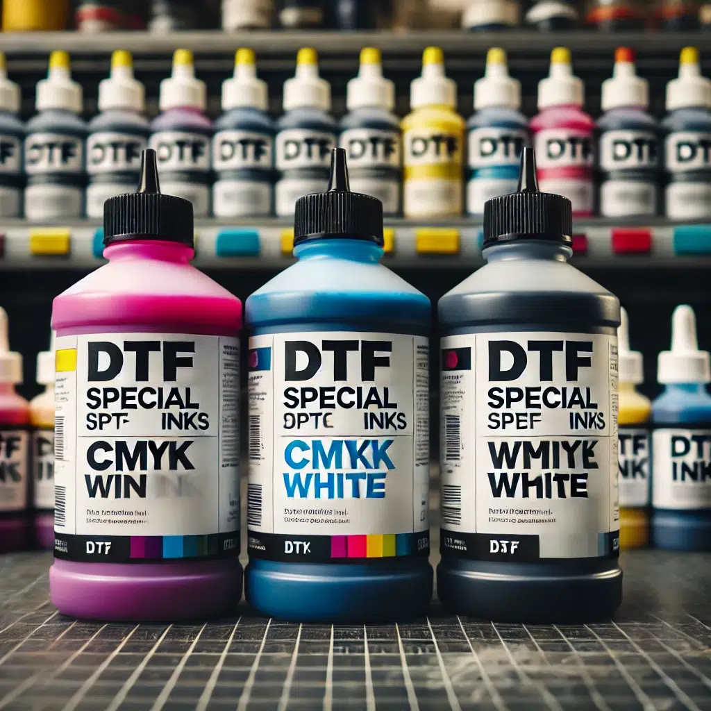 Frascos de tintas especiais para DTF, incluindo cores CMYK e tinta branca para impressão em filme.